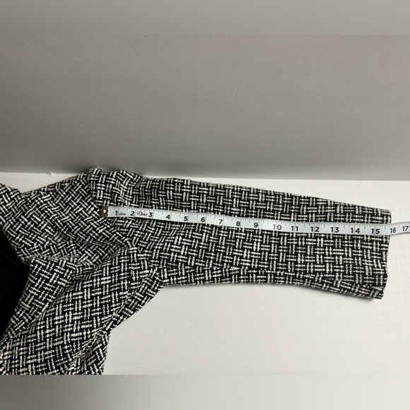 Michael Kors Blazer size 4 - Picture 10 of 11